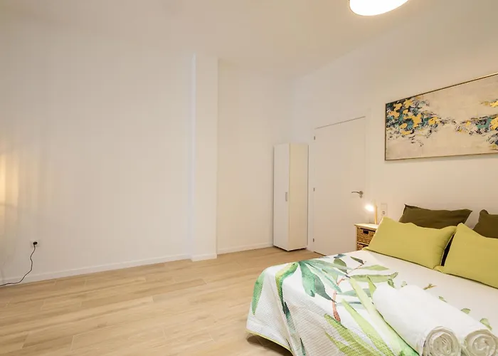 Vg New Flat 2 4 Pax, Wifi Ac Lägenhet Valencia