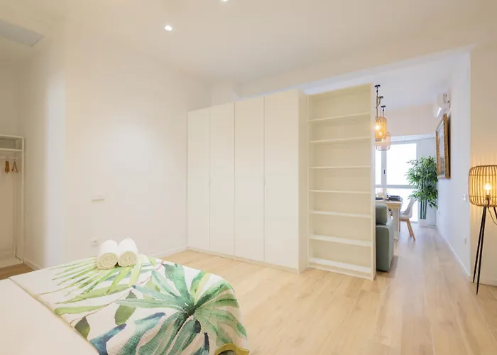 Vg New Flat 2 4 Pax, Wifi Ac Valencia